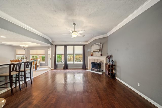13322 Enchanted Way Drive, Montgomery, TX 77356