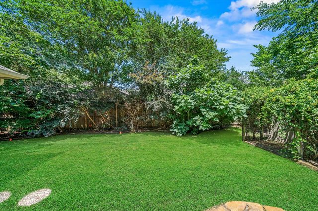 13322 Enchanted Way Drive, Montgomery, TX 77356