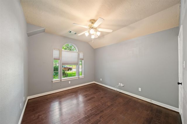 13322 Enchanted Way Drive, Montgomery, TX 77356