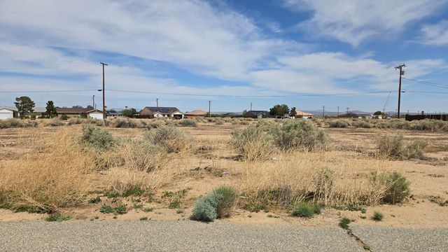 Heather Ave Near 72nd St, California City, CA 93505