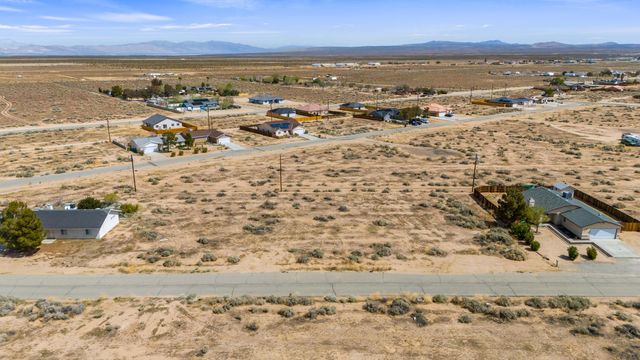 Heather Ave Near 72nd St, California City, CA 93505