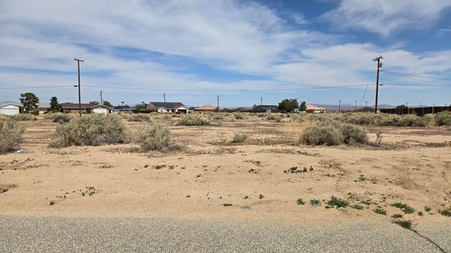 Heather Ave Near 72nd St, California City, CA 93505