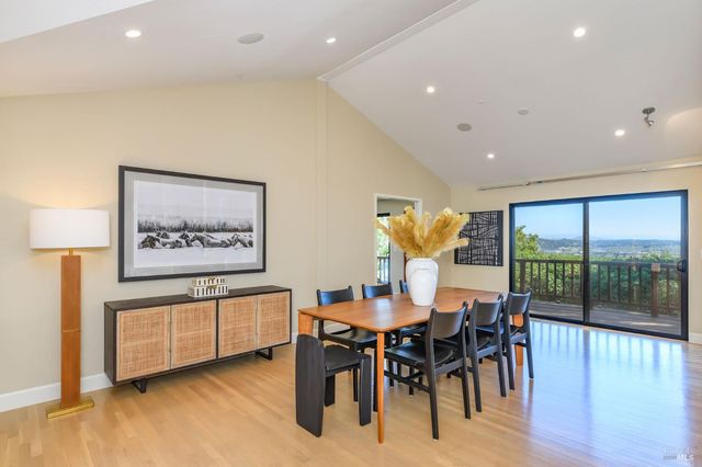 101 Garner Dr, Novato, CA 94947