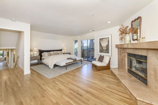 101 Garner Dr, Novato, CA 94947