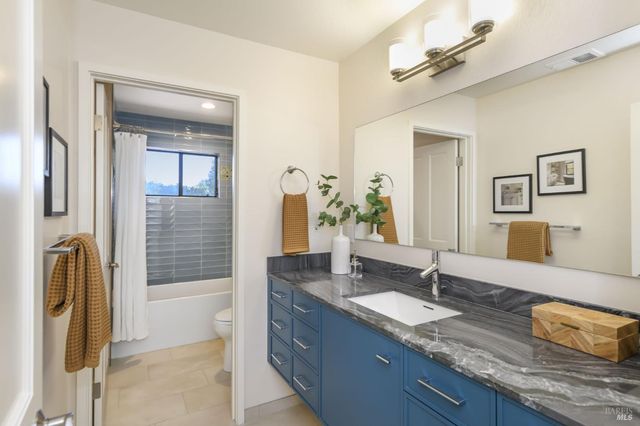 101 Garner Dr, Novato, CA 94947