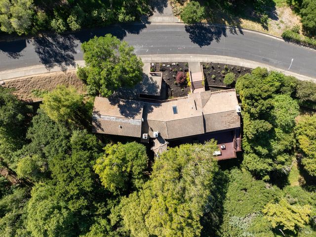 101 Garner Dr, Novato, CA 94947