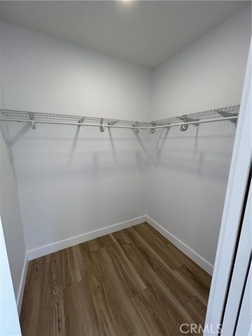 2033 W Burnett Street, Long Beach, CA 90810