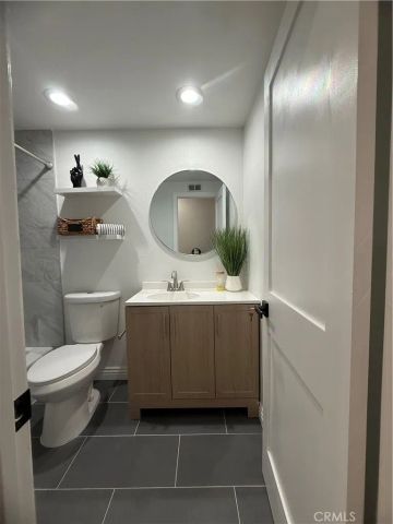 25052 Calle Arenal, Lake Forest, CA 92630