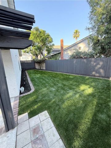 25052 Calle Arenal, Lake Forest, CA 92630