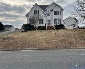 905 Oldenburg Cir, Henrico, VA 23223