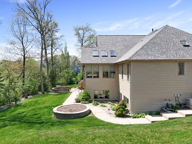 1089 George Ade Court, Crown Point, IN 46307