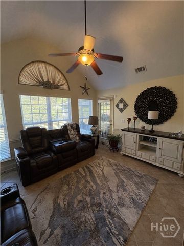 100 Cumberland Way, Savannah, GA 31407