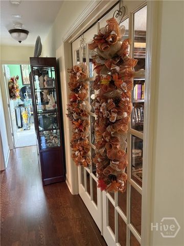 100 Cumberland Way, Savannah, GA 31407