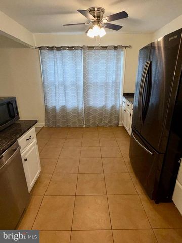 719 LINDA DR, Baltimore, MD 21228