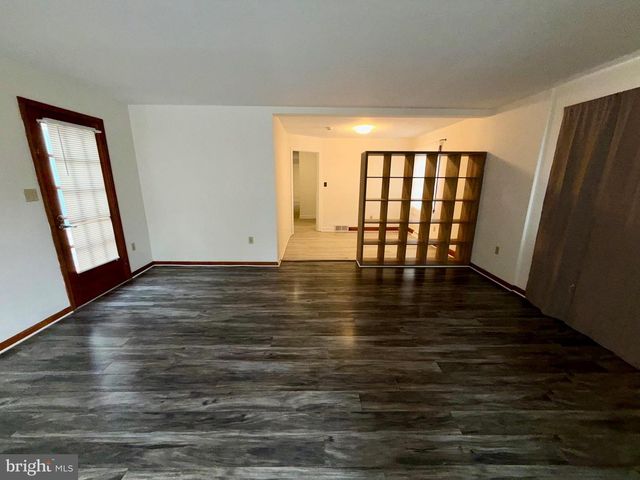 719 LINDA DR, Baltimore, MD 21228