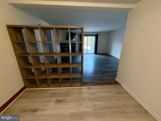 719 LINDA DR, Baltimore, MD 21228