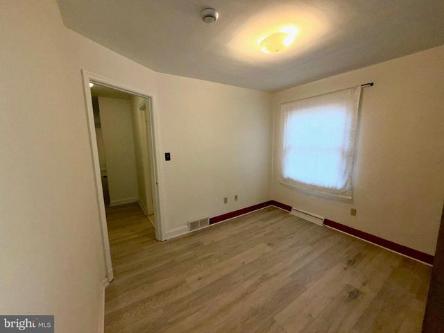 719 LINDA DR, Baltimore, MD 21228