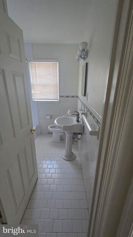 719 LINDA DR, Baltimore, MD 21228