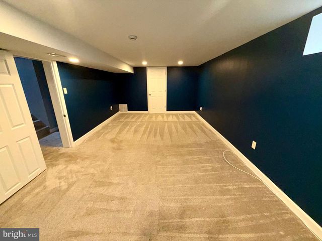 719 LINDA DR, Baltimore, MD 21228