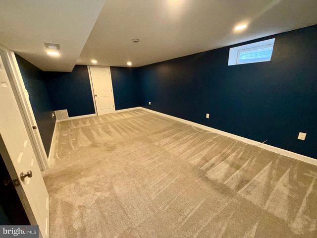 719 LINDA DR, Baltimore, MD 21228