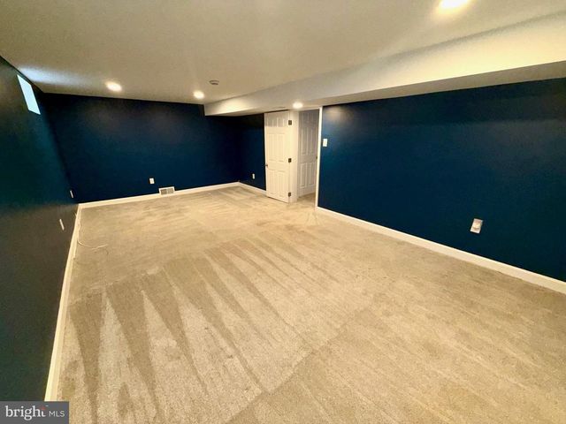 719 LINDA DR, Baltimore, MD 21228