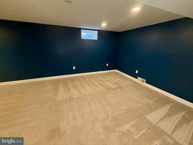 719 LINDA DR, Baltimore, MD 21228