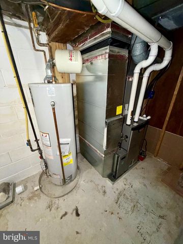 719 LINDA DR, Baltimore, MD 21228