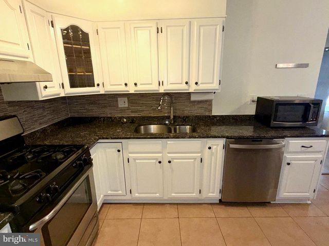 719 LINDA DR, Baltimore, MD 21228