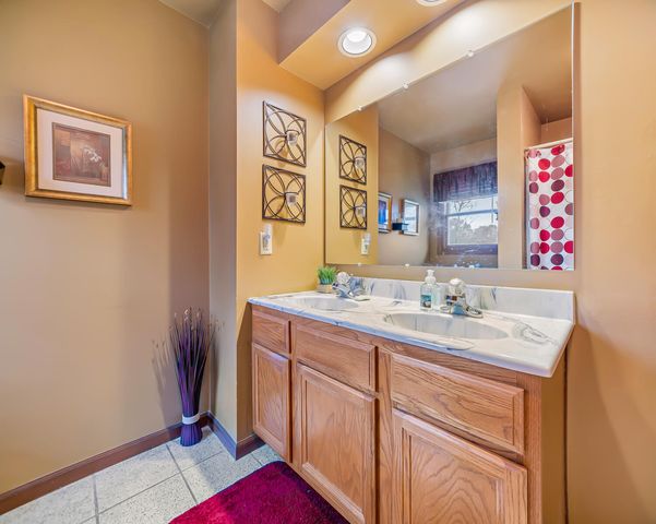 5076 Honeysuckle Avenue, Portage, IN 46368