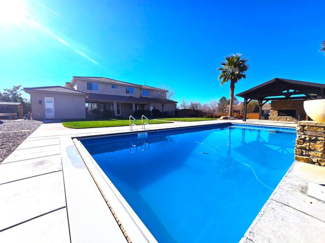 823 E MAJESTIC DR, Washington, UT 84780