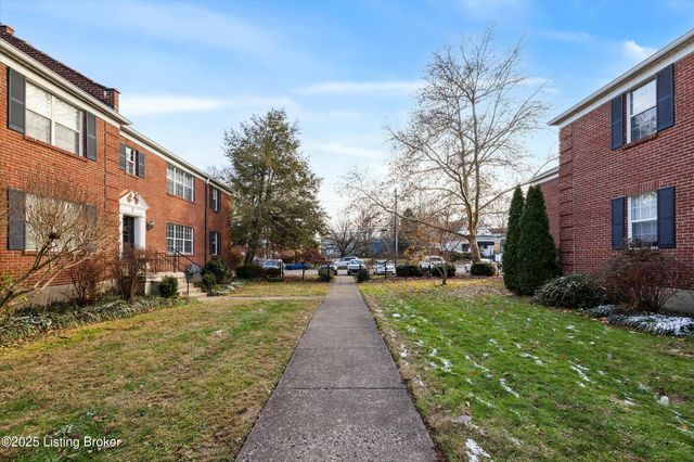 114 Crescent Ave APT D1, Louisville, KY 40206