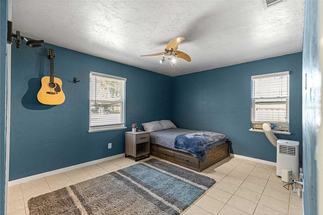 3753 NE 18TH COURT, Ocala, FL 34479