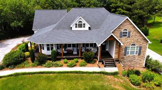 138 King George SW Court, Calhoun, GA 30701
