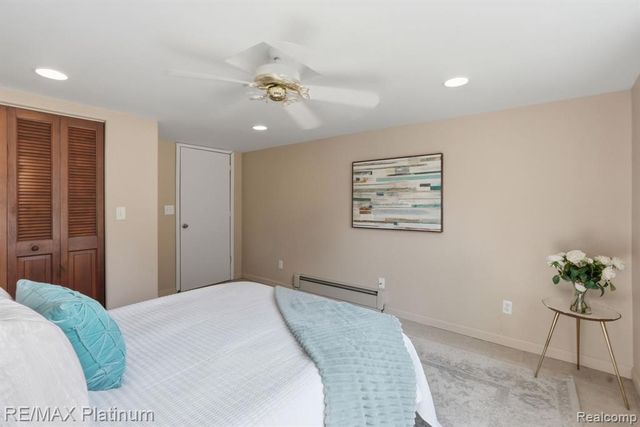 15921 W M 36, Pinckney, MI 48169