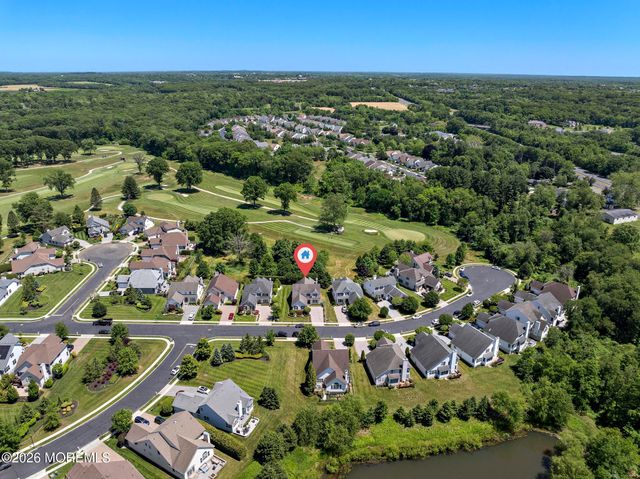 87 E Parsonage Way, Manalapan, NJ 07726