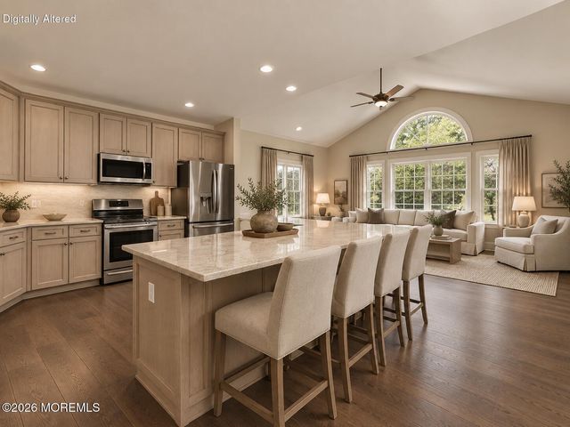 87 E Parsonage Way, Manalapan, NJ 07726