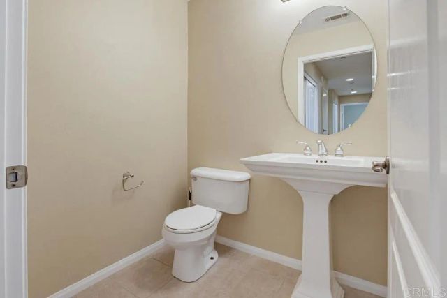 823 Kalpati Cir 201, Carlsbad, CA 92008