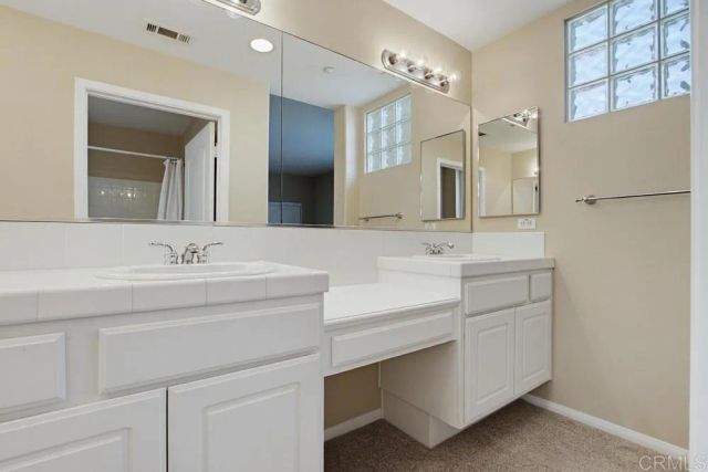 823 Kalpati Cir 201, Carlsbad, CA 92008
