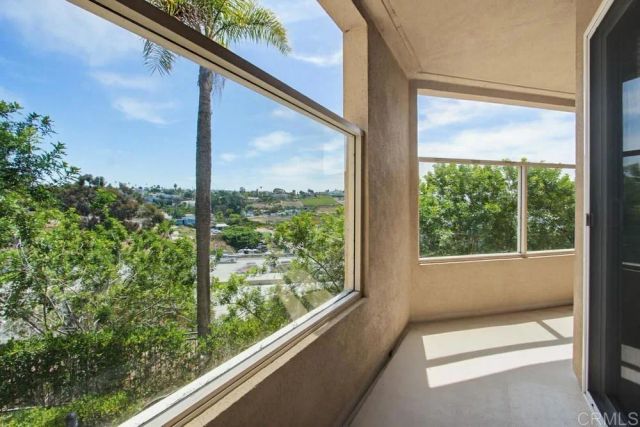 823 Kalpati Cir 201, Carlsbad, CA 92008