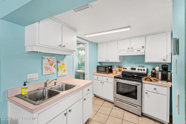 907 E Melbourne Avenue, Melbourne, FL 32901