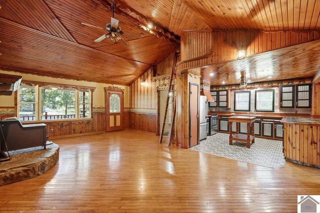 70 BM Blankenship LN, Benton, KY 42025