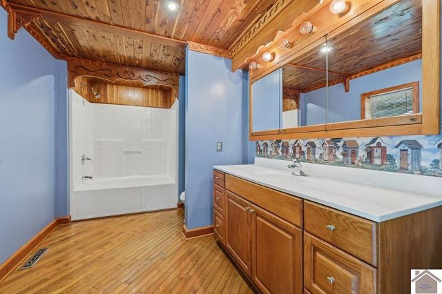 70 BM Blankenship LN, Benton, KY 42025