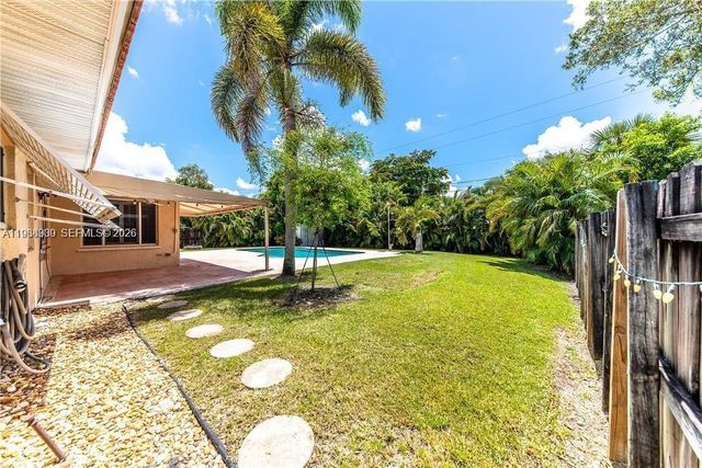 2271 SW 30th Ter, Fort Lauderdale, FL 33312