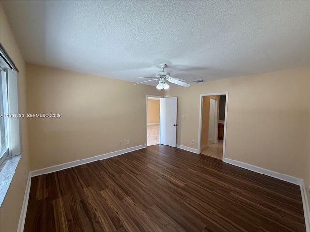 2271 SW 30th Ter, Fort Lauderdale, FL 33312