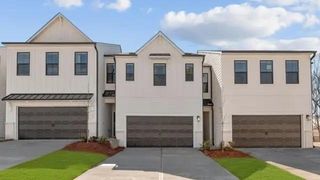7274 Sherwood Square Drive 17, Flowery Branch, GA 30542