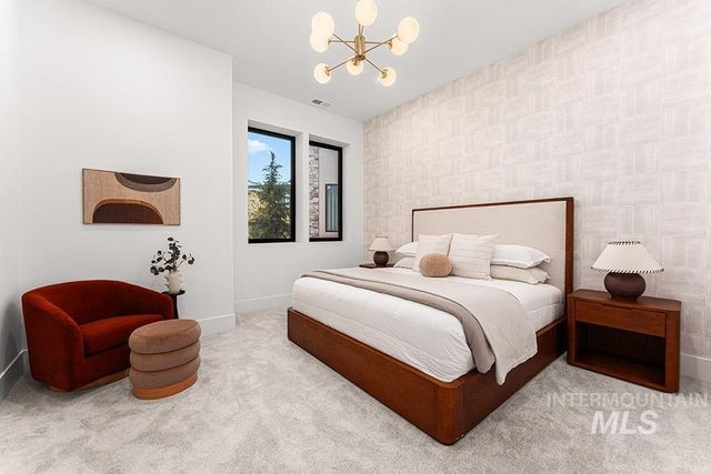 2432 S Globe Lane, Boise, ID 83716