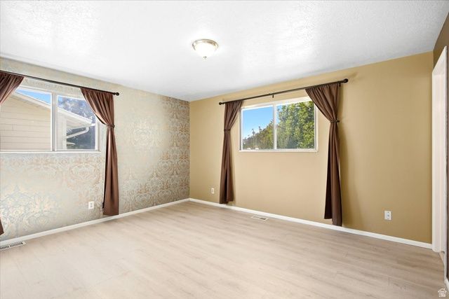 1833 N 1450 W, Layton, UT 84041