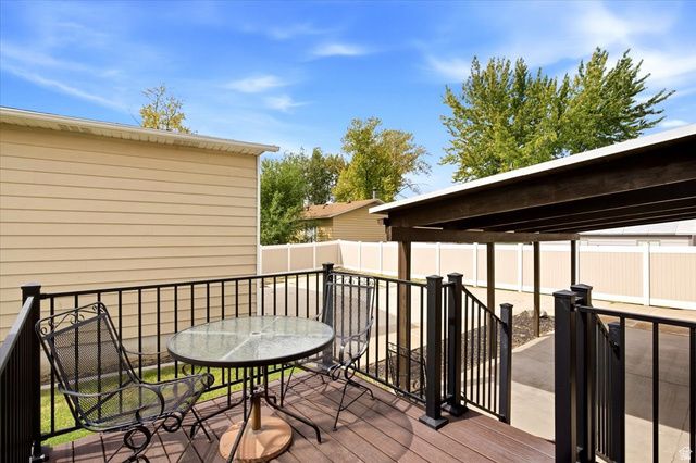 1833 N 1450 W, Layton, UT 84041