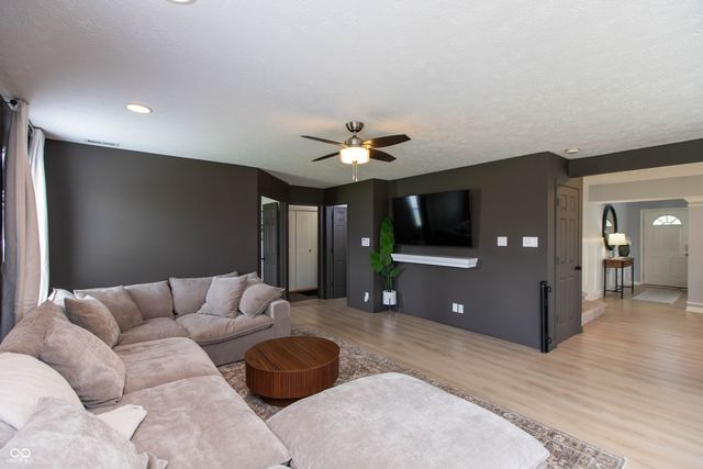 11654 Eldridge Drive, Indianapolis, IN 46235