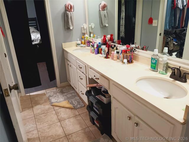 2508 W Iola Street, Broken Arrow, OK 74012